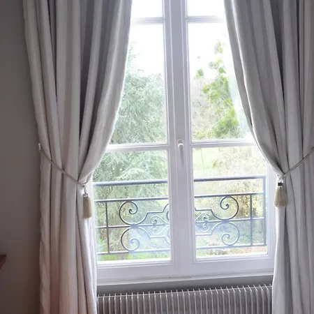 D'hotes Du Bas Manoir B&B 3*