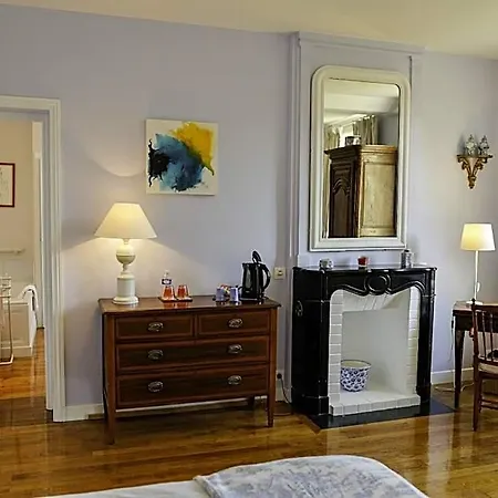 Oda ve Kahvaltı D'hotes Du Bas Manoir 3*