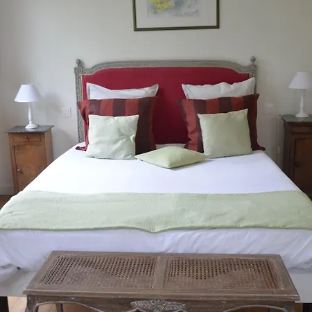 D'hotes Du Bas Manoir 奥登河畔的布雷特维尔